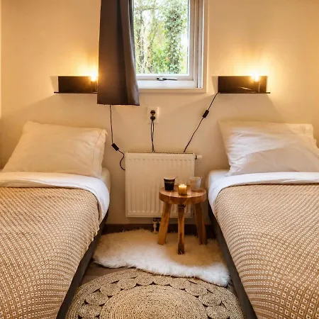Vakantiehuis Luxe Boshuisje Goudvink, Midden Op De Veluwe