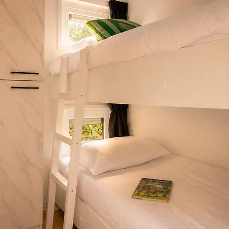 Luxe Boshuisje Goudvink, Midden Op De Veluwe Vakantiehuis *